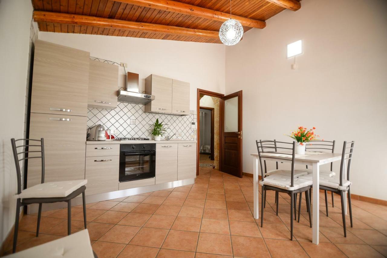 Casa Vacanza Passiflora Villa Noto Bagian luar foto