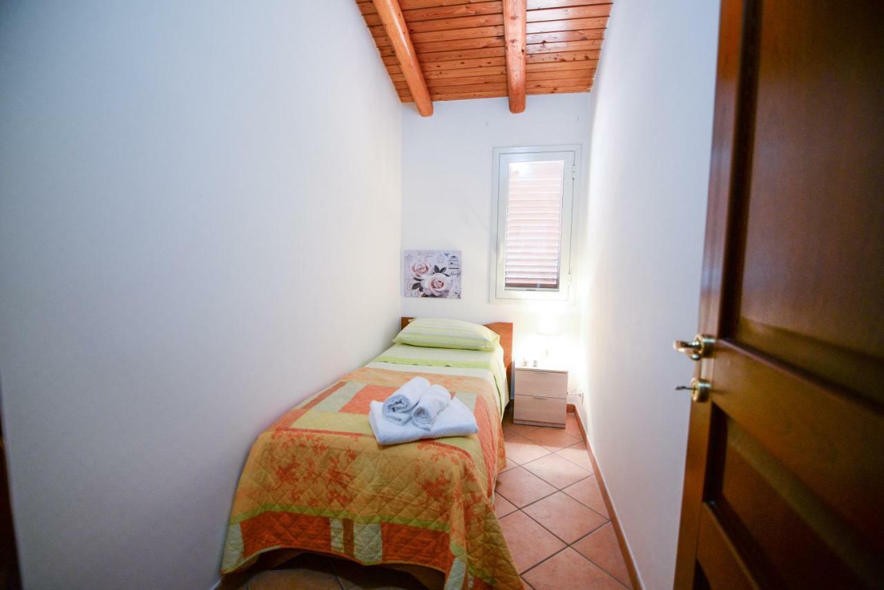 Casa Vacanza Passiflora Villa Noto Bagian luar foto
